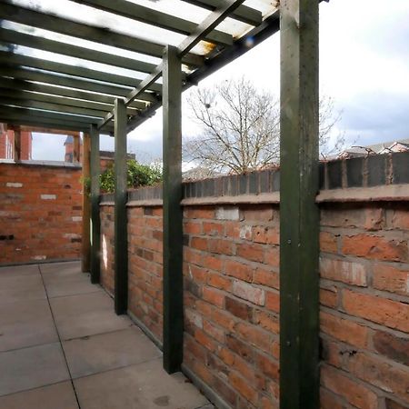 Crewe Short Lets 6 Victoria Court, Crewe Apartment Exterior photo